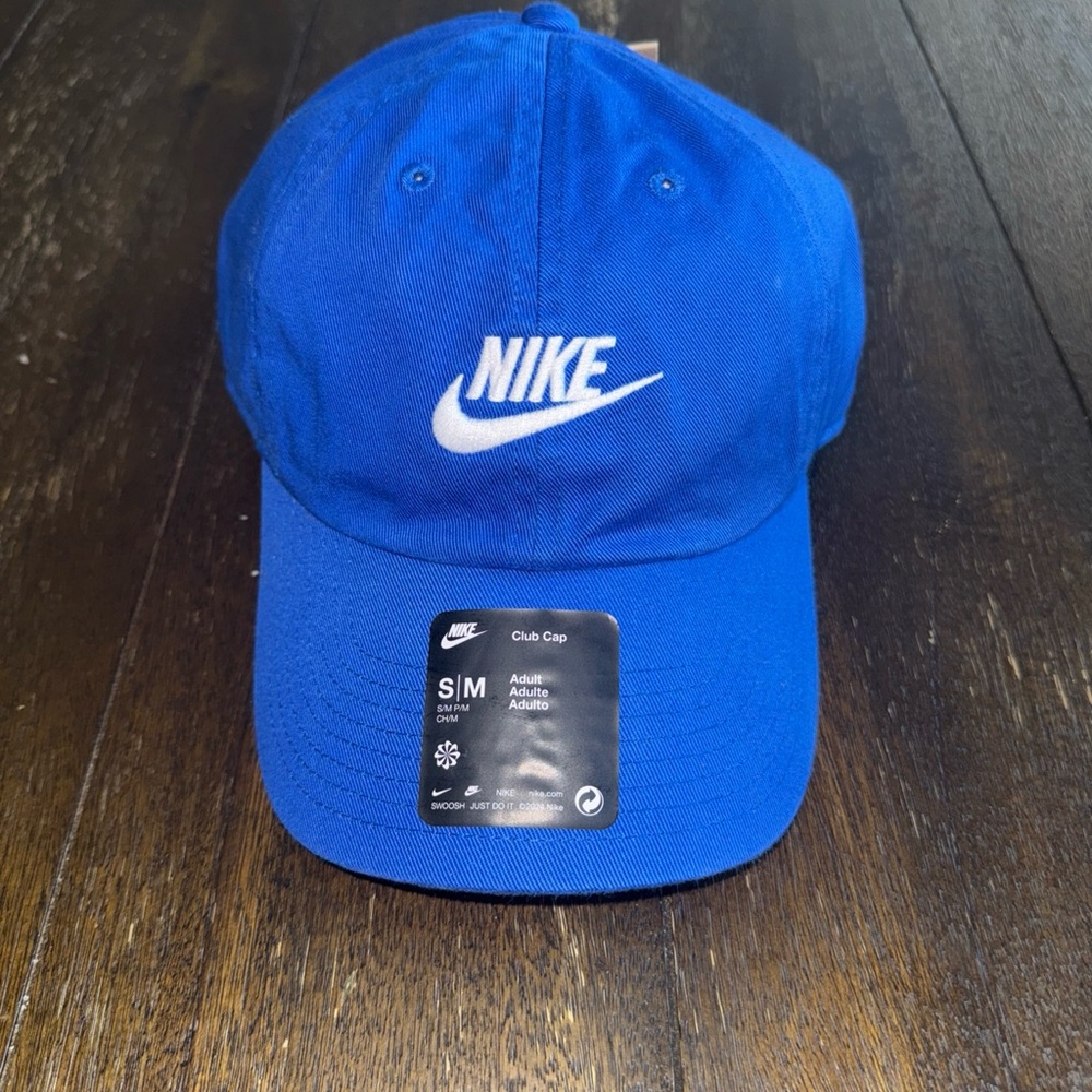 Nike Embroidered Logo Swoosh Club Hat FB5368 480 Blue S/M Unisex New With Tags